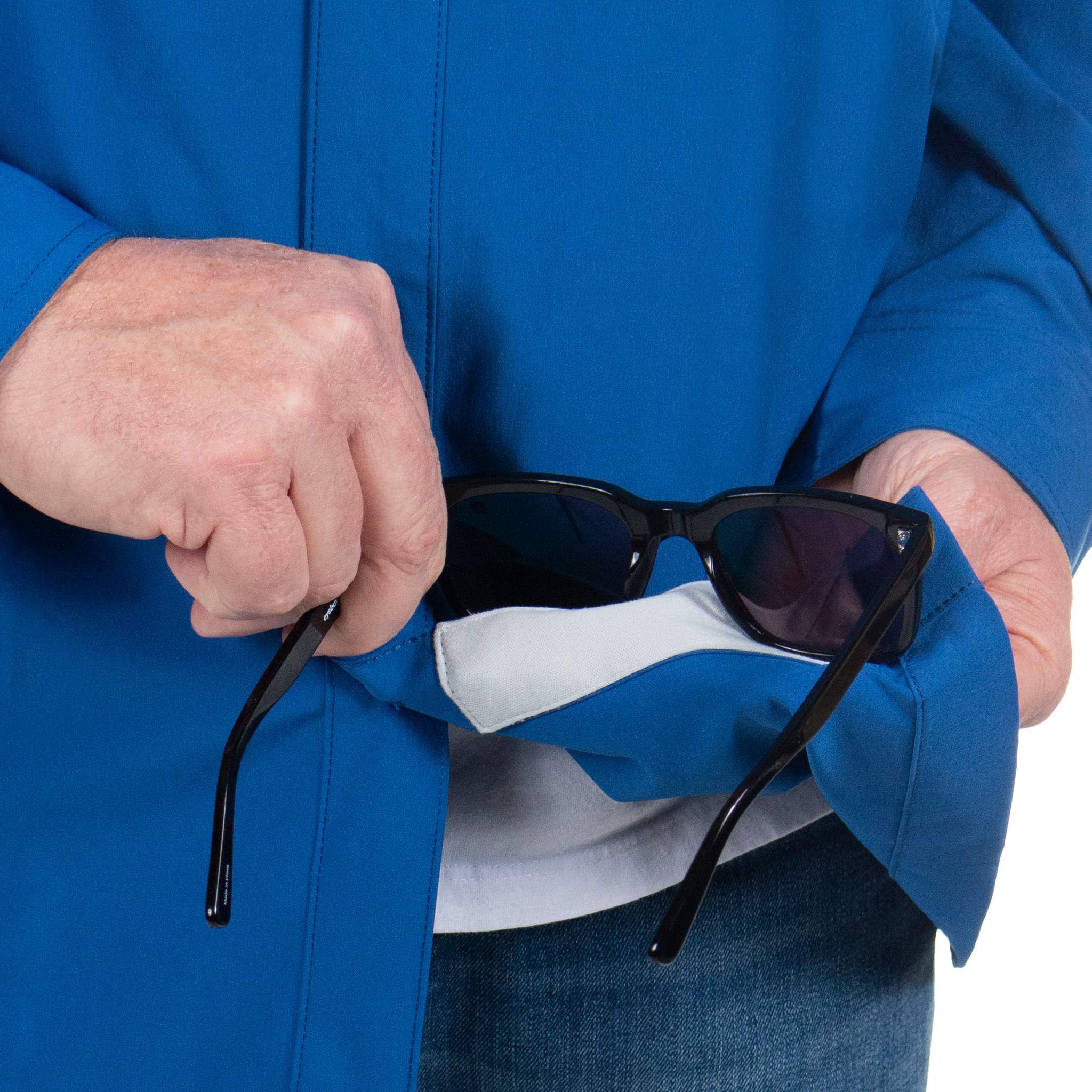 Men’s Forage River Long Sleeve River Guide Fishing Shirt Sunglasses cleaner